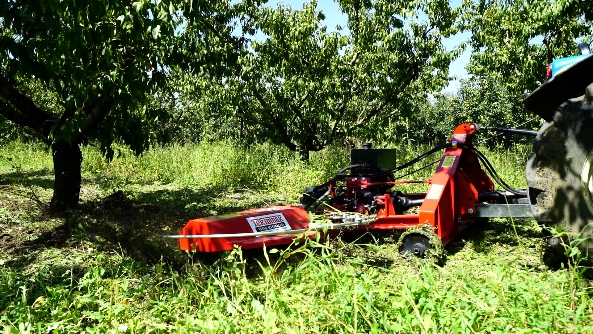 Duyargalı ara çapalama makinası Mıx-4100